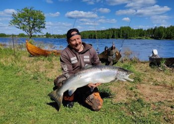 Fisherman-Angelreisen Lachangeln Finnland Arctic Fishing Finnland